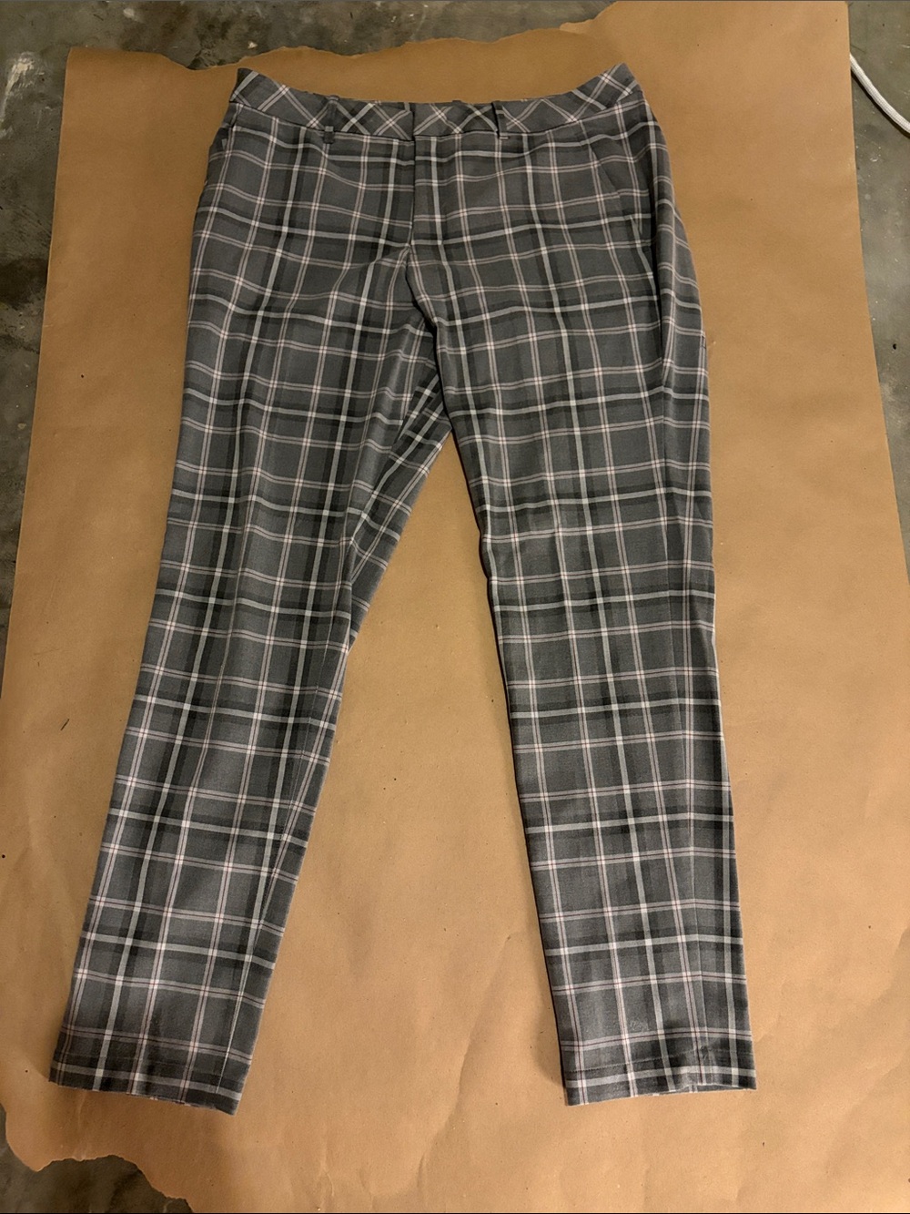 Kit and Ace Men's Gray Plaid Dress Pants with Subtle White Windowpane
